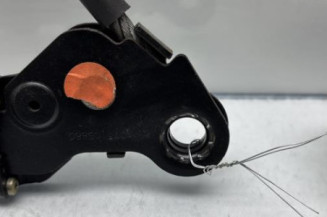 Pretensionneur de ceinture avant droit CITROEN SAXO