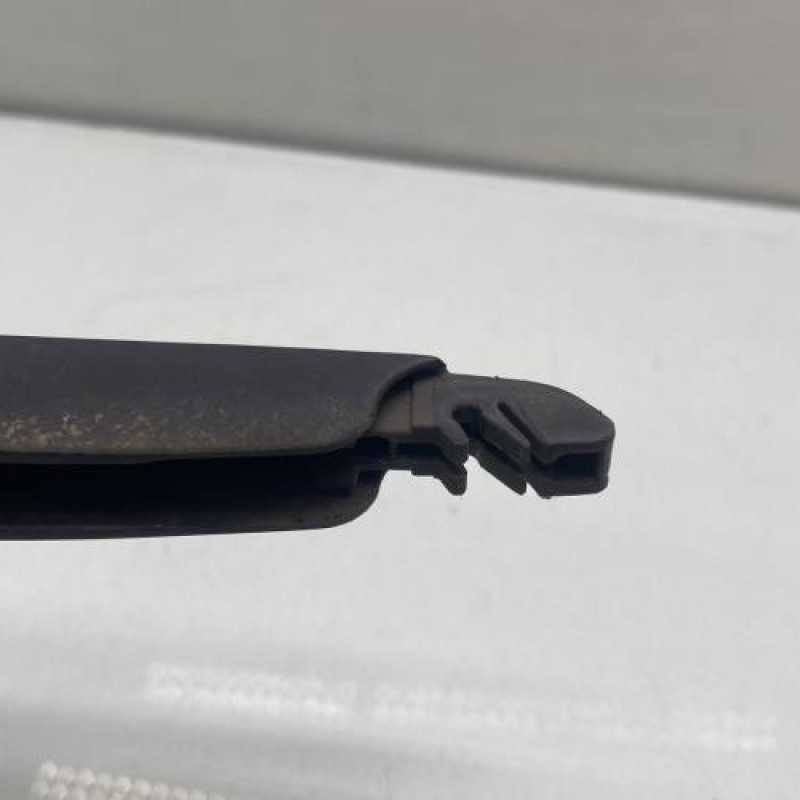 Bras essuie glace arriere VOLKSWAGEN POLO 3 Photo n°3