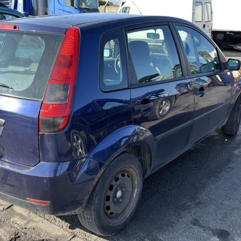 Feu arriere principal droit (feux) FORD FIESTA 5 Photo n°7