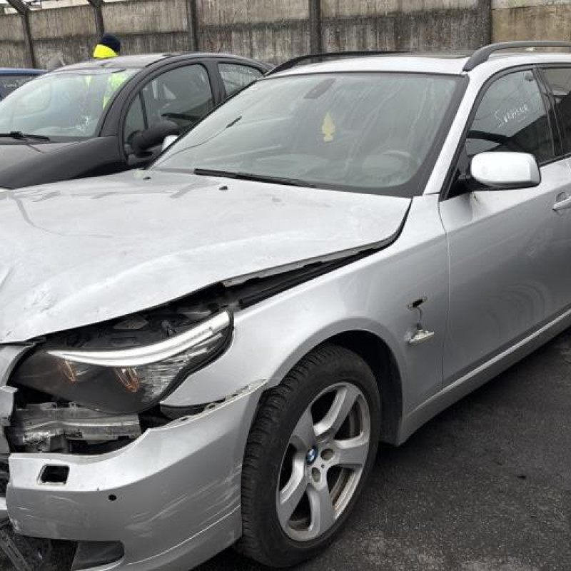 Porte avant droit BMW SERIE 5 E61 Photo n°9