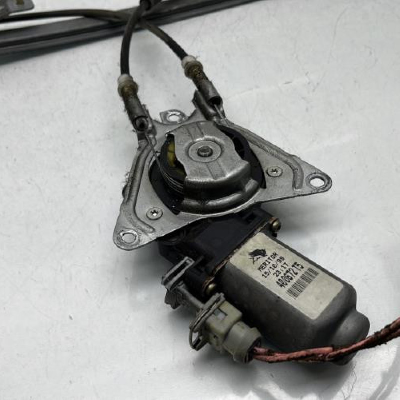 Leve vitre electrique avant droit PEUGEOT EXPERT 1 Photo n°8