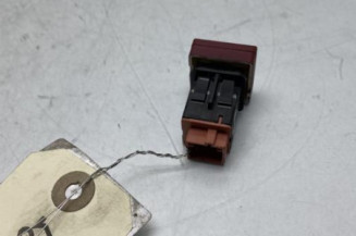 Bouton de warning CITROEN BERLINGO 2