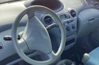 Aile avant gauche TOYOTA YARIS 1