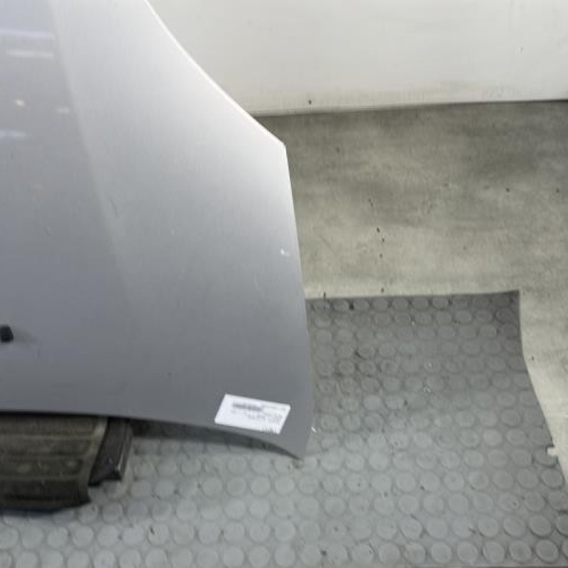 Capot TOYOTA YARIS 1 Photo n°4
