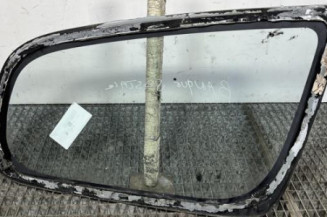 Custode arriere gauche TOYOTA YARIS 1