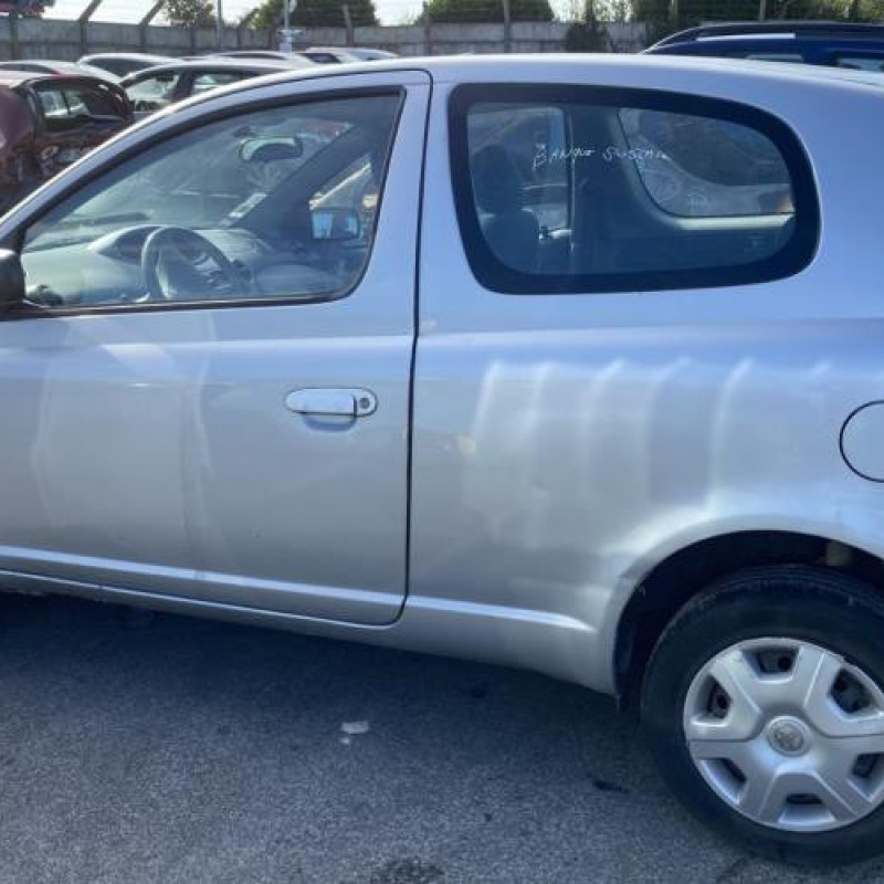 Custode arriere gauche TOYOTA YARIS 1 Photo n°20