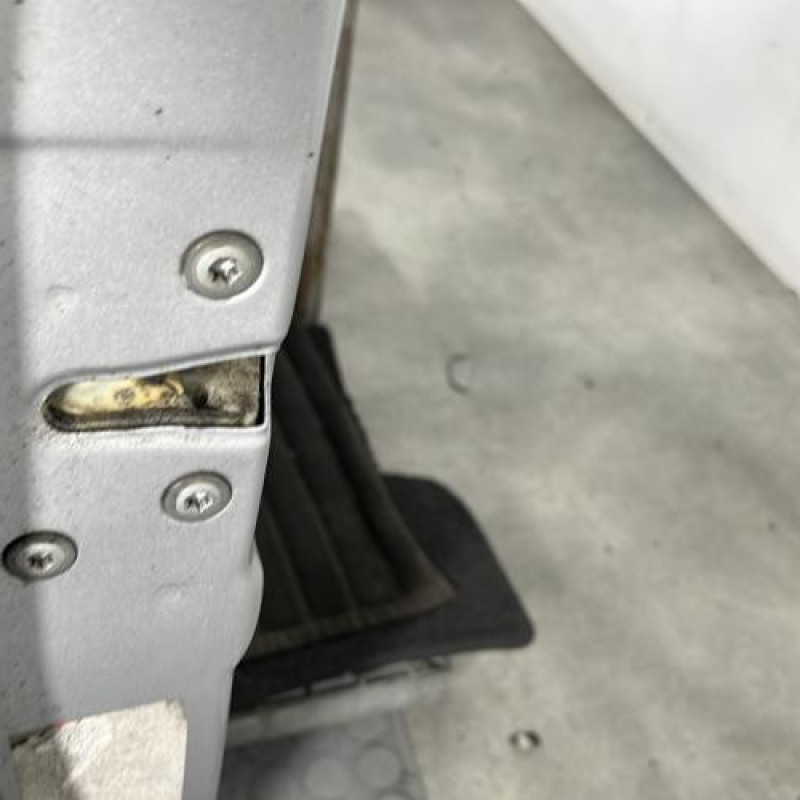 Porte avant gauche TOYOTA YARIS 1 Photo n°3