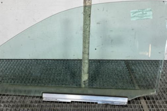 Vitre avant droit OPEL CORSA B