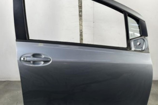 Porte avant droit TOYOTA YARIS 2 Photo n°1