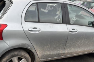 Porte avant droit TOYOTA YARIS 2