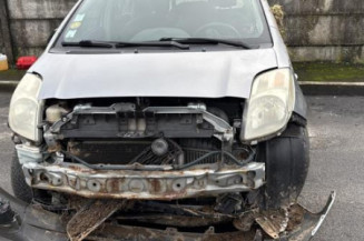 Porte avant droit TOYOTA YARIS 2