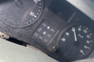 Feu arriere stop central RENAULT MASTER 2