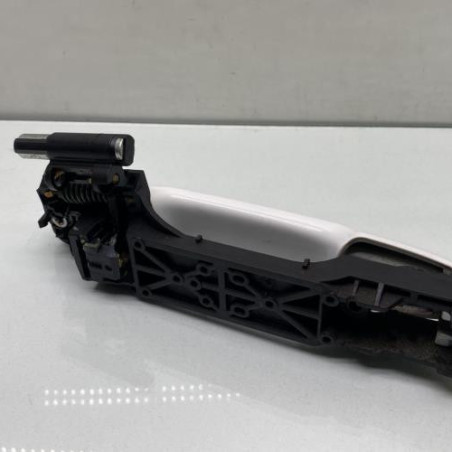 Poignee porte arriere gauche TOYOTA YARIS 3