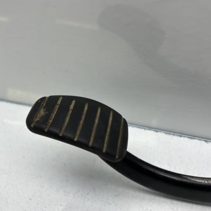 Pedale d'embrayage RENAULT TRAFIC 2 Photo n°2