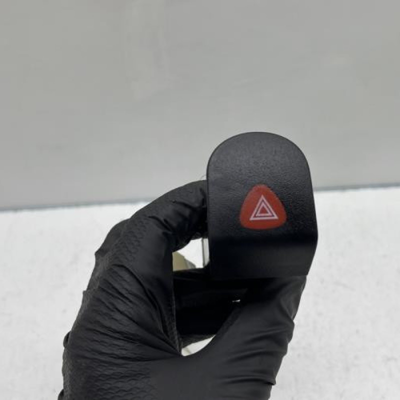 Bouton de warning RENAULT KANGOO 1 Photo n°1