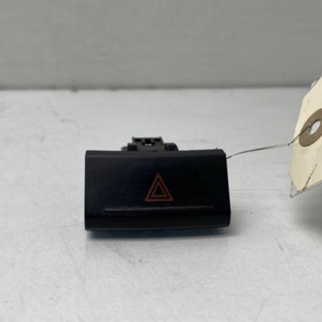 Bouton de warning RENAULT AVANTIME Photo n°1