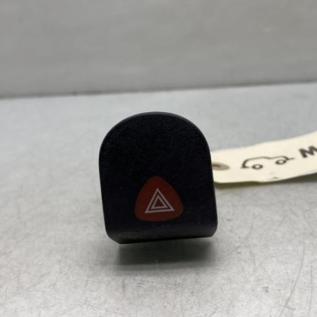 Bouton de warning RENAULT KANGOO 1 Photo n°1