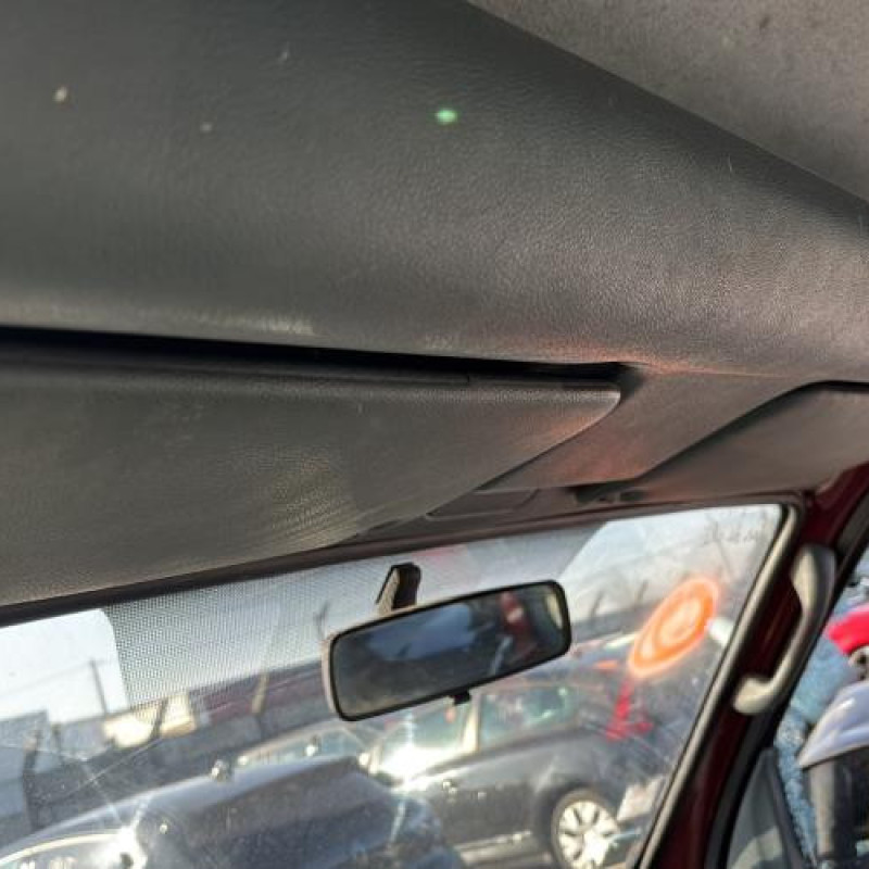 Feu arriere stop central RENAULT KANGOO 1 Photo n°18