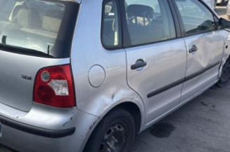 Poignee porte arriere gauche VOLKSWAGEN POLO 4