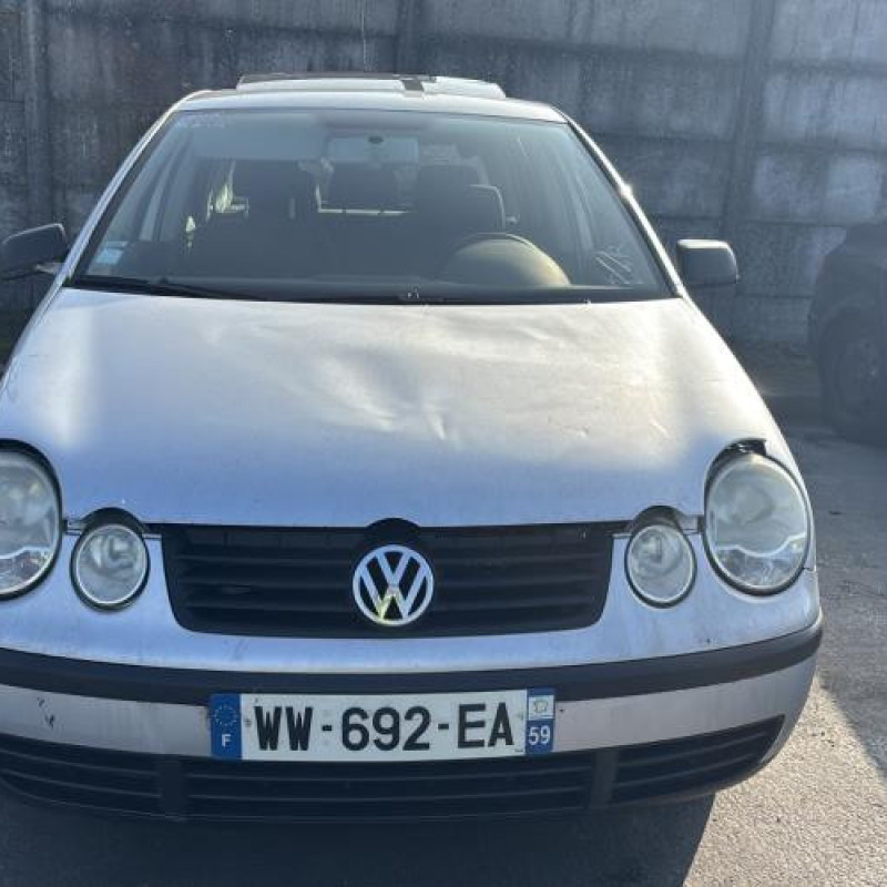 Poignee porte arriere gauche VOLKSWAGEN POLO 4 Photo n°13