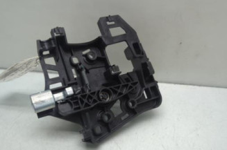 Poignee interieur porte laterale droite OPEL VIVARO 3