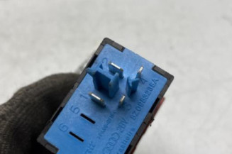 Bouton de warning VOLKSWAGEN FOX