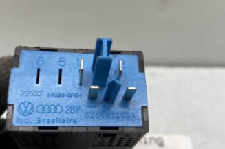 Bouton de warning VOLKSWAGEN FOX