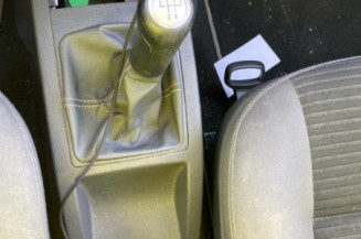 Glace retroviseur gauche VOLKSWAGEN POLO 4
