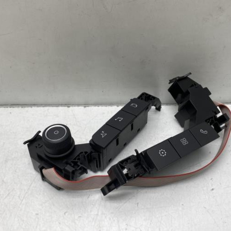 Commande GPS OPEL VIVARO 3 Photo n°1