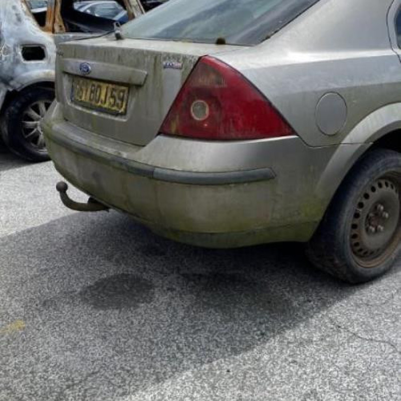 Vitre arriere gauche FORD MONDEO 2 Photo n°16