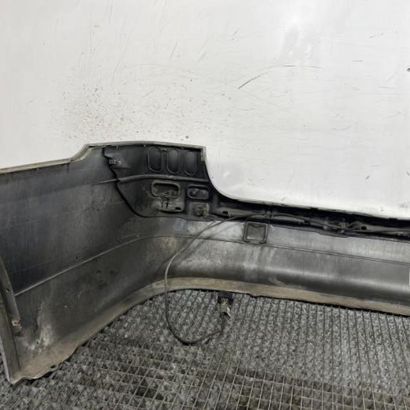 Pare choc arriere BMW SERIE 5 E61 Photo n°6