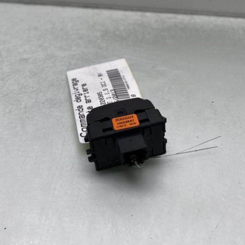 Commande degivrage lunette arriere DACIA LODGY Photo n°3
