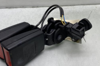 Attache ceinture arriere gauche SKODA OCTAVIA 4