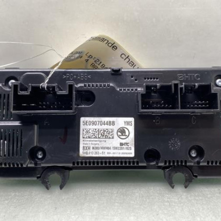 Commande chauffage SKODA OCTAVIA 4