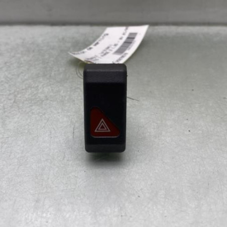 Bouton de warning RENAULT CLIO 1 Photo n°1
