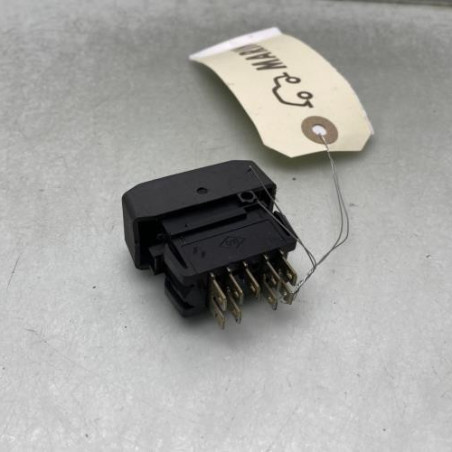 Bouton de warning RENAULT CLIO 1