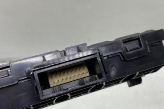 Bouton de warning RENAULT CLIO 5