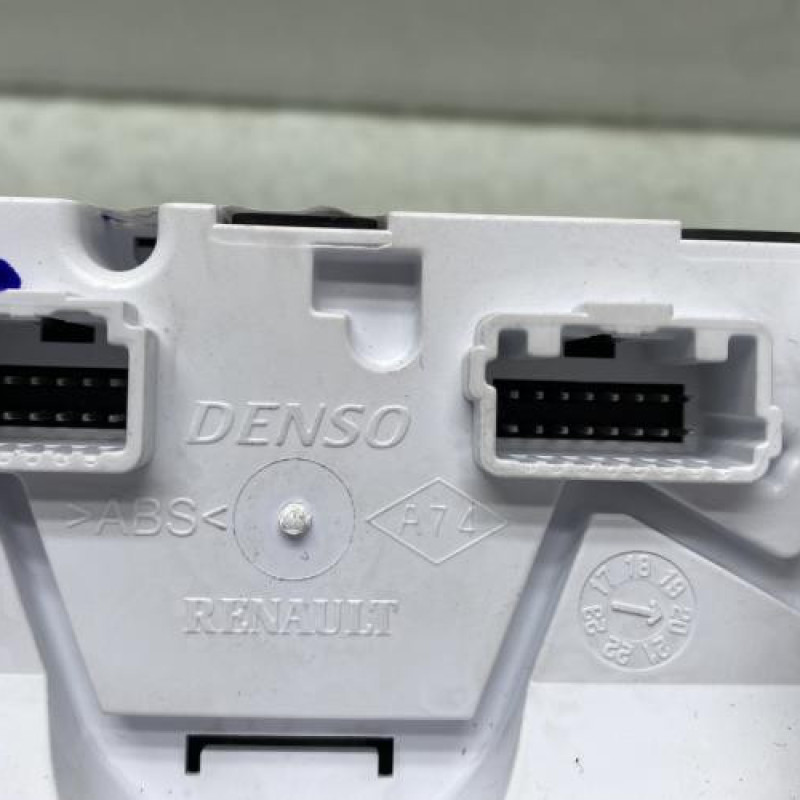 Commande chauffage RENAULT CLIO 5 Photo n°5