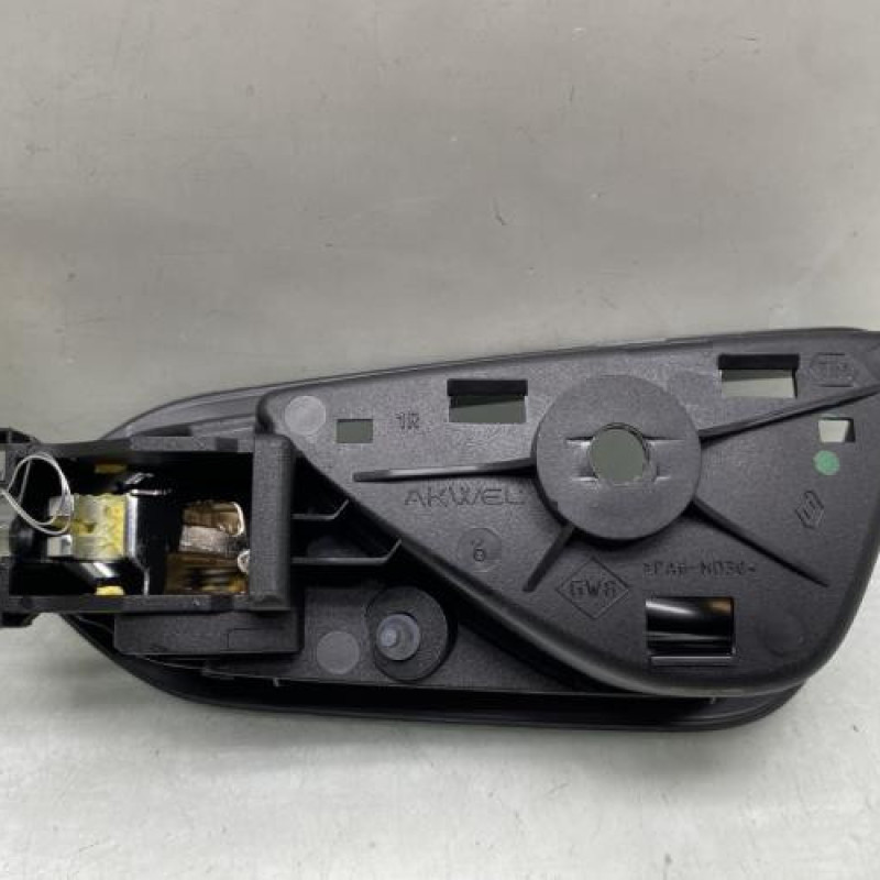 Poignee interieur arriere droit RENAULT CLIO 5 Photo n°2