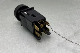Bouton de warning PEUGEOT 205
