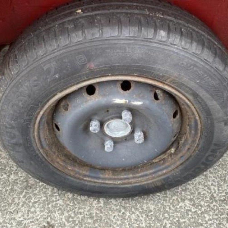 Bouton de warning PEUGEOT 205 Photo n°16