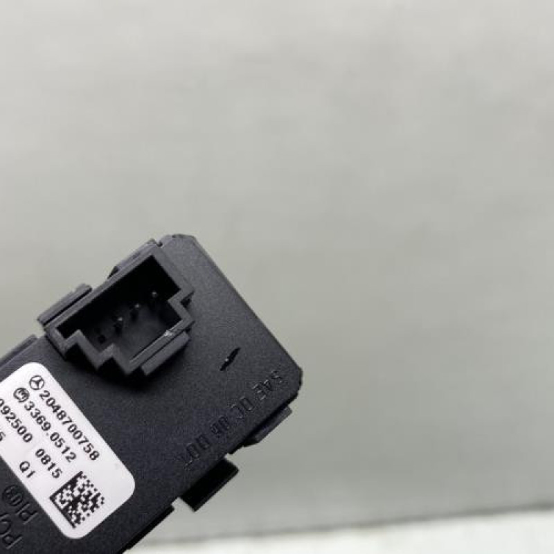 Bouton de warning MERCEDES CLASSE C 204 Photo n°3