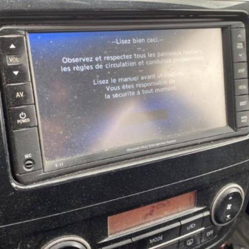 Bouton de warning MITSUBISHI SPACE STAR 3 Photo n°4