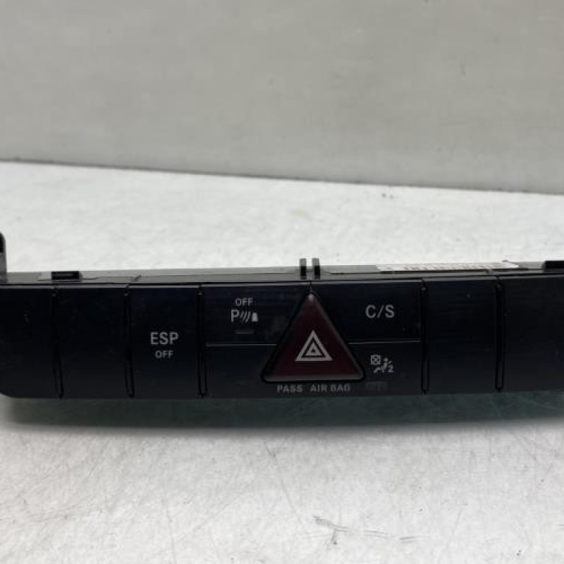 Bouton de warning MERCEDES CLASSE R 251 Photo n°1