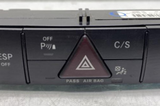 Bouton de warning MERCEDES CLASSE R 251