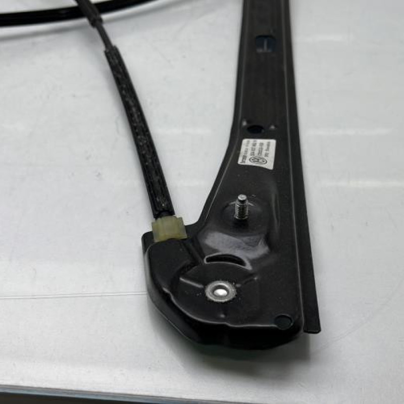 Leve vitre electrique avant droit VOLKSWAGEN GOLF 7 Photo n°4