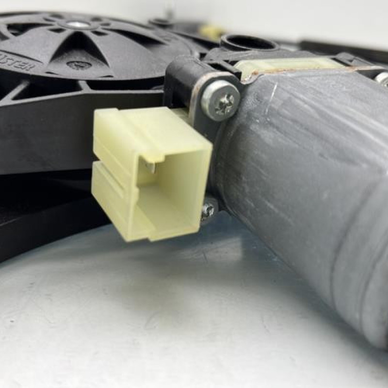 Leve vitre electrique avant droit VOLKSWAGEN GOLF 7 Photo n°6