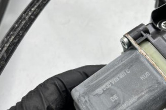Leve vitre electrique avant gauche VOLKSWAGEN GOLF 7