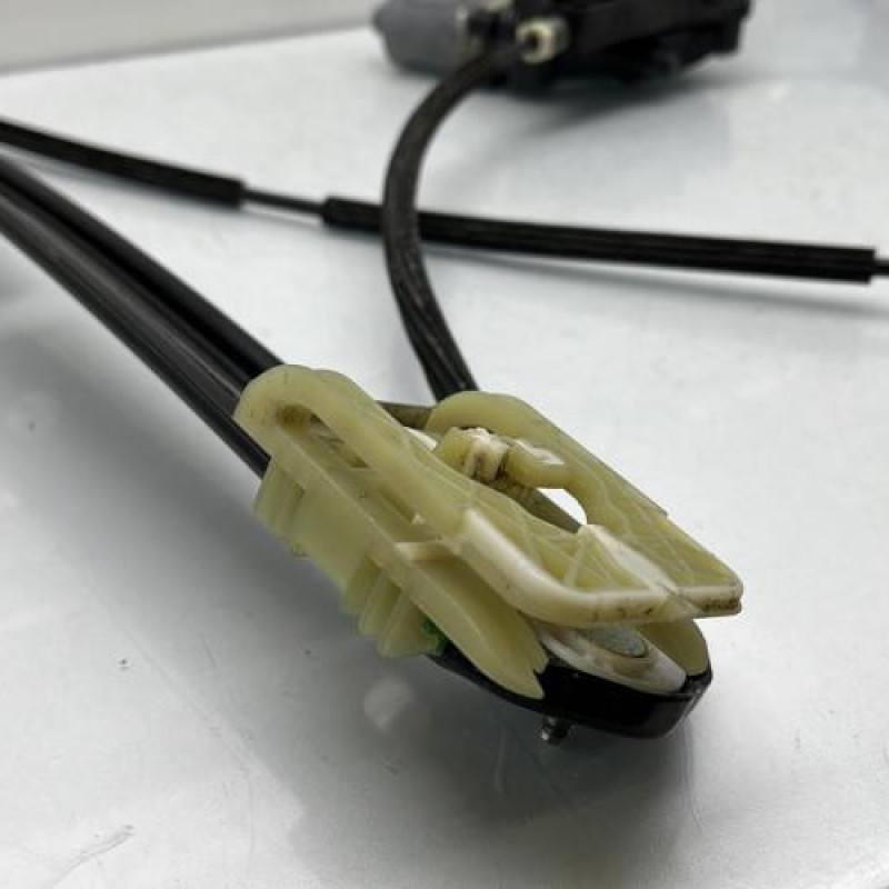 Leve vitre electrique avant gauche VOLKSWAGEN GOLF 7 Photo n°12