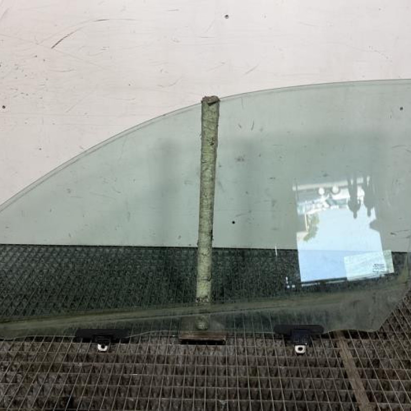 Vitre avant droit TOYOTA YARIS 1 Photo n°5